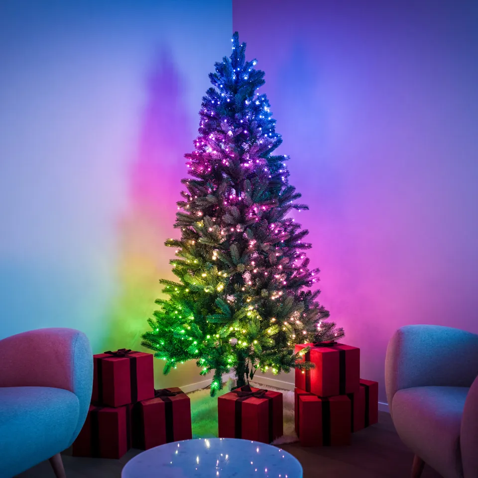 twinkly-pre-lit-tree-app-gesteuerter-k-nstlicher-weihnachtsbaum-mit-smart-led-be image 1