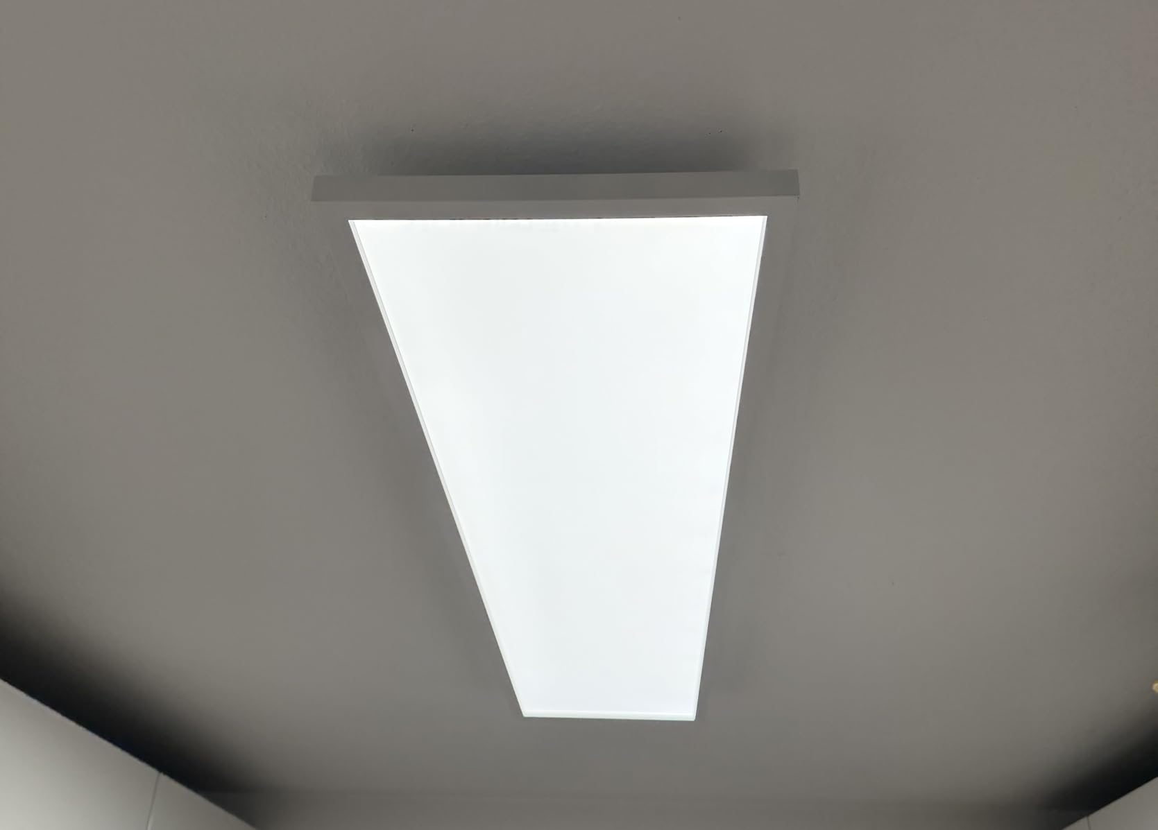Hervorragendes Licht, einfache Installation