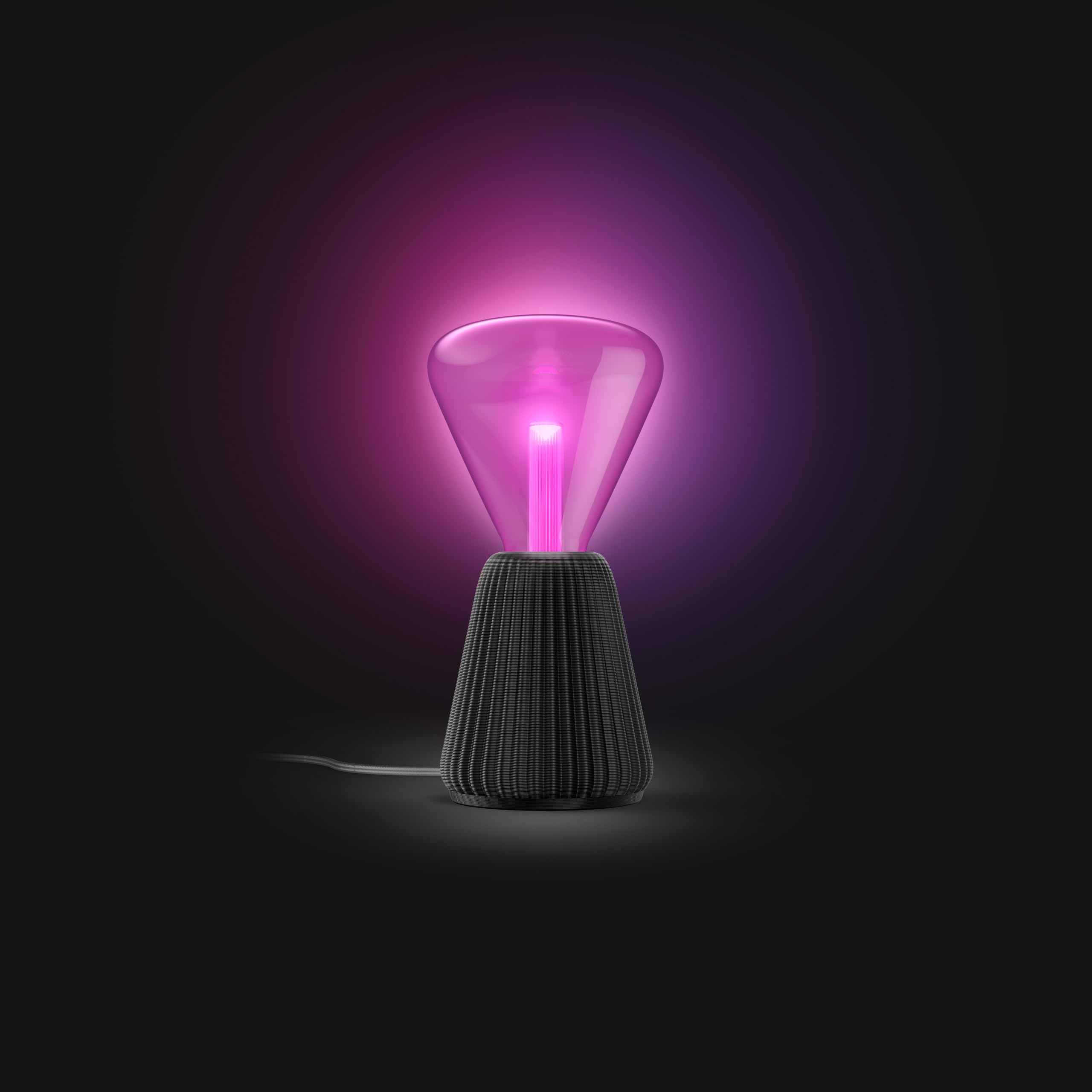 philips-hue-lightguide-3d-gedruckte-tischlampe-schwarz-inkl-lightguide-triangle- image 2