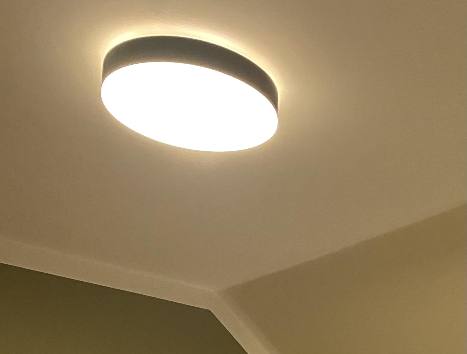 Sehr gutes Licht, Montage fummelig