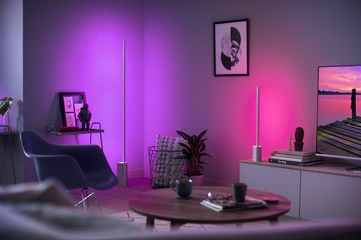 philips-hue-white-color-ambiance-signe-stehleuchte-aluminium-dimmbar-2-000-6-500 image 5