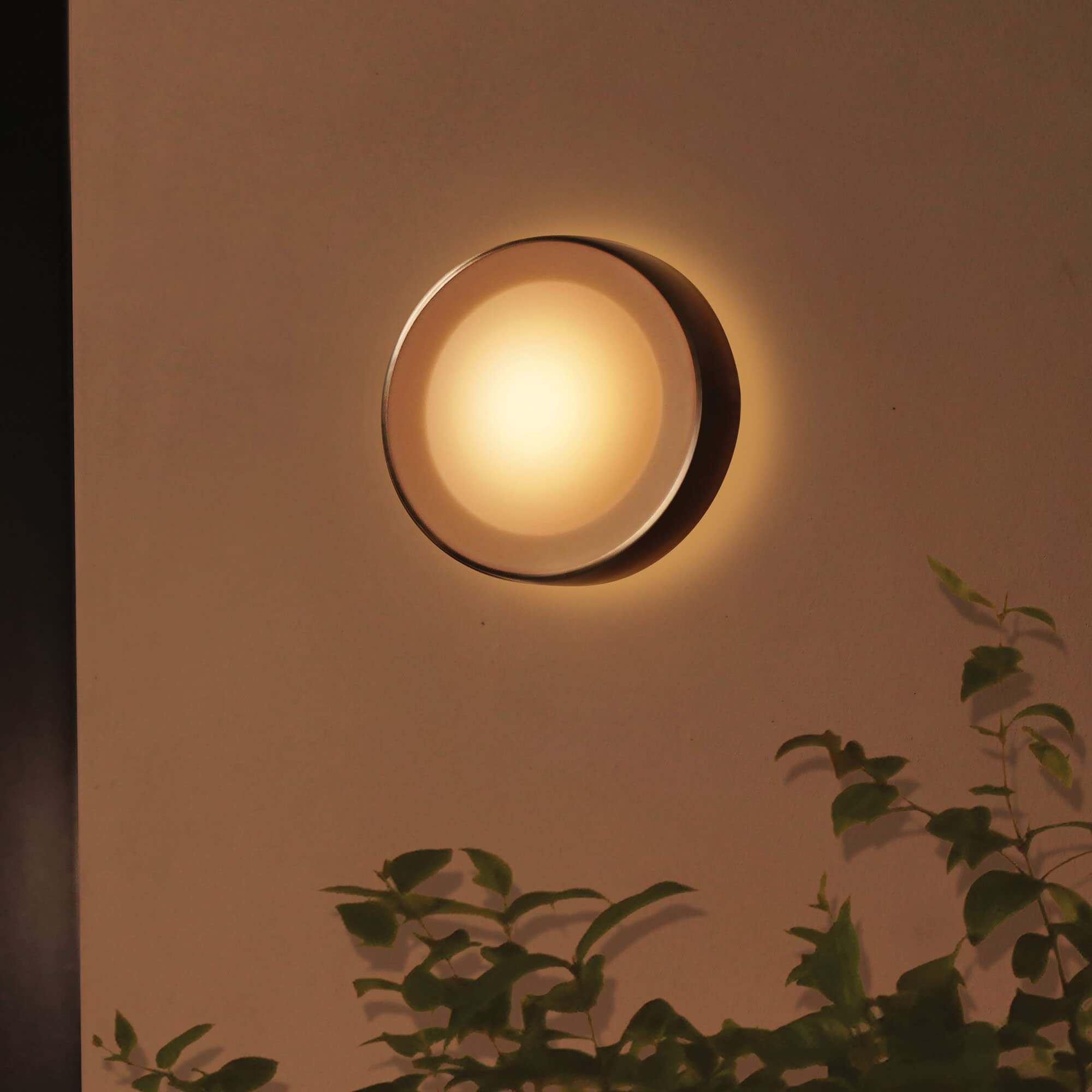 philips-hue-white-color-ambiance-daylo-au-en-wandleuchte-silber-950-lm-16-mio-fa image 2