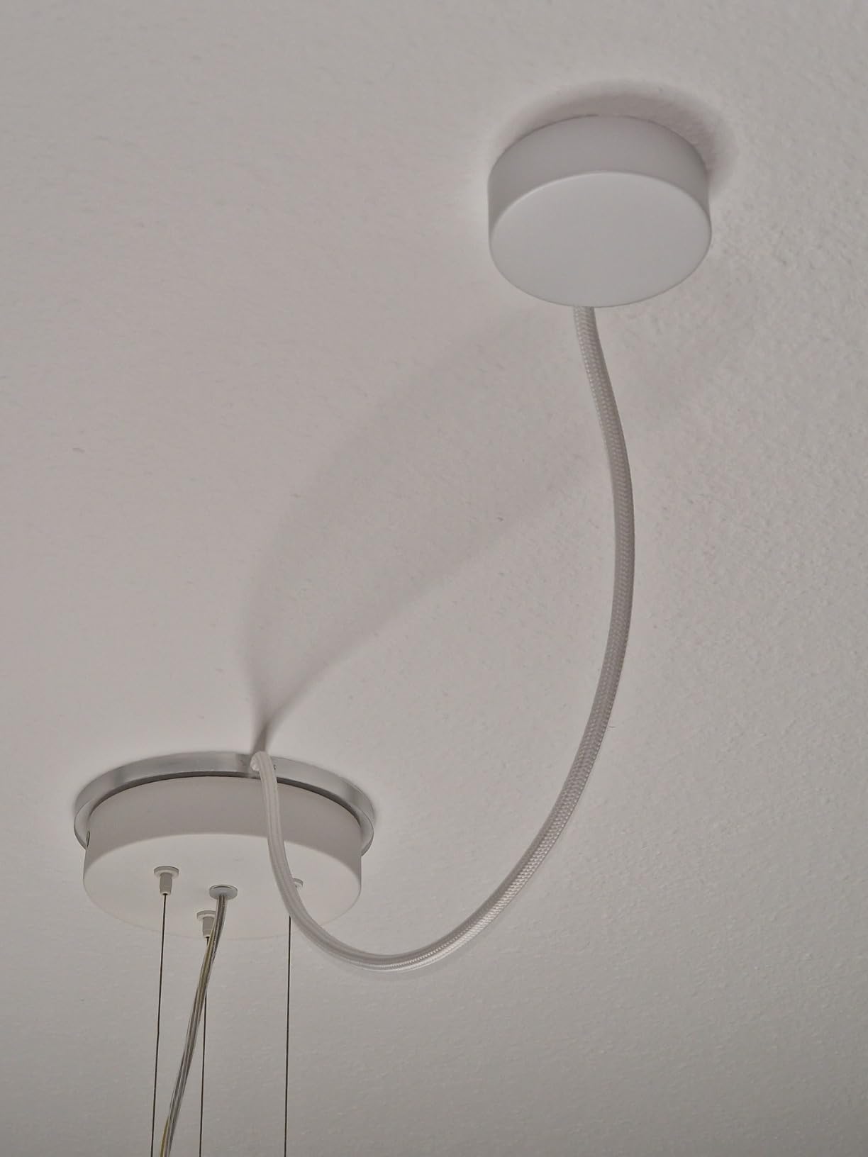 Perfektes Licht über dem Esstisch