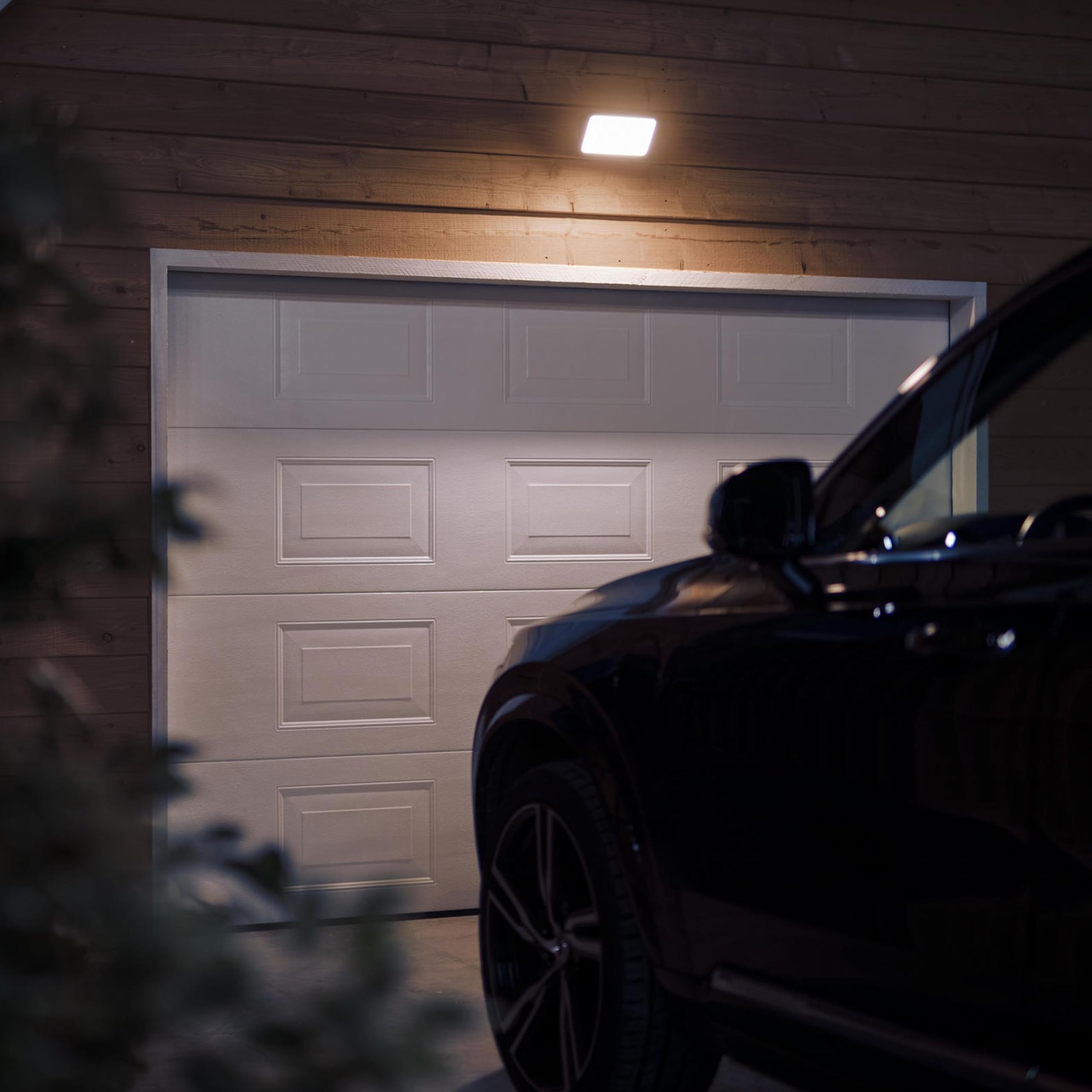 philips-hue-discover-2er-set-flutlichter-schwarz-led-au-enstrahler-wei-es-und-fa image 5