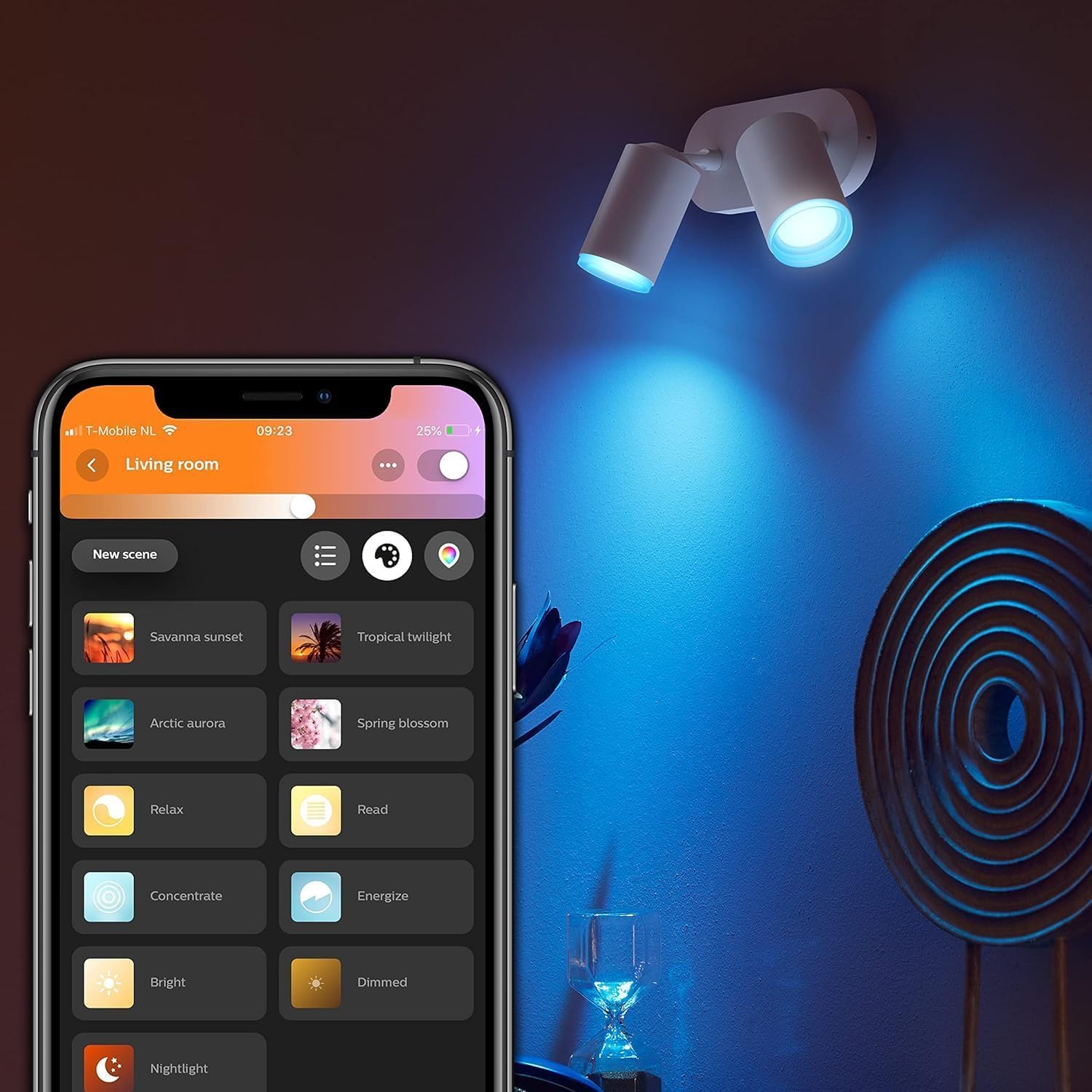 philips-hue-white-color-ambiance-fugato-spot-2-flammig-wei-2x350-lm-dimmbar-16-m image 3