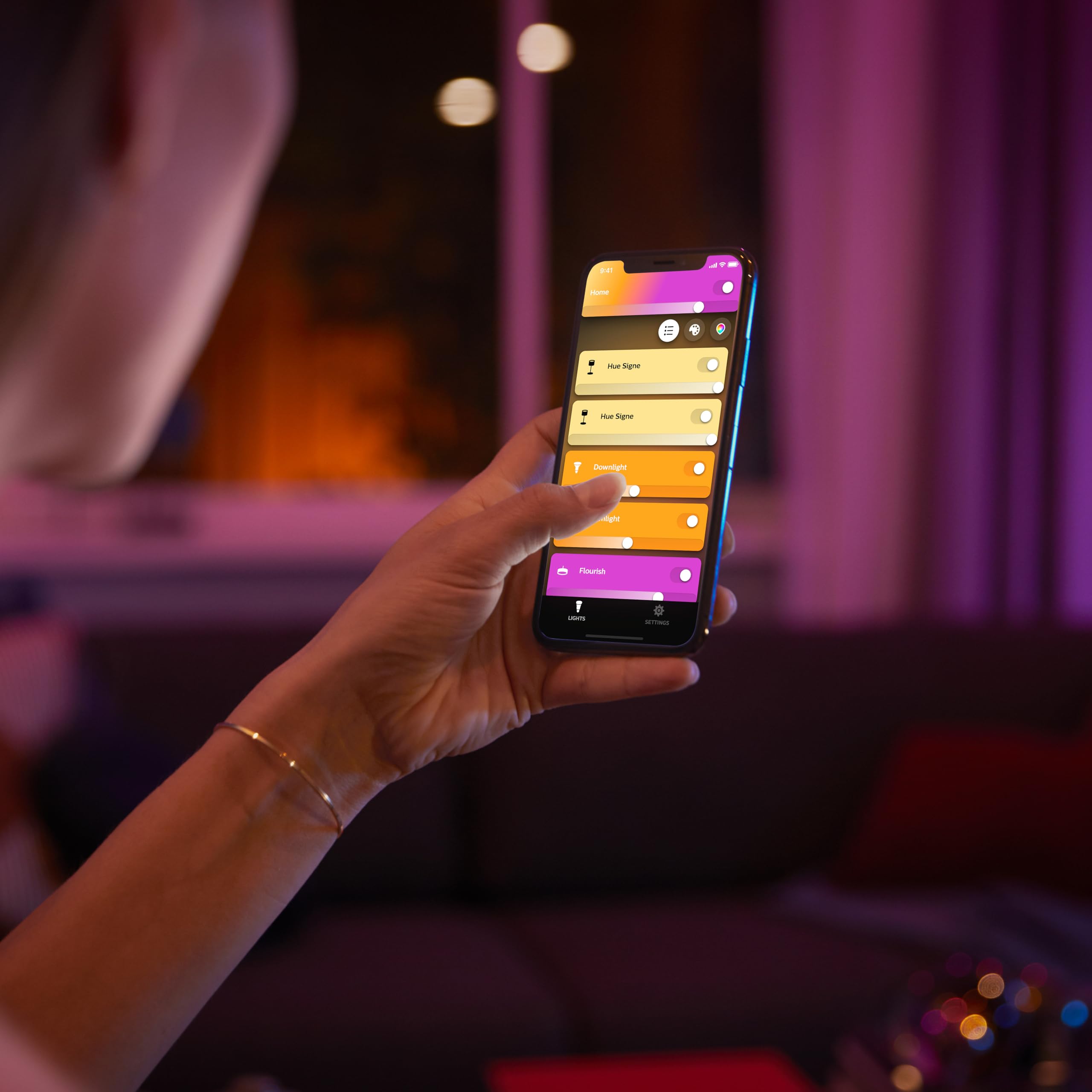 philips-hue-starterpaket-e14-4-kugel-led-lampen-white-and-color-ambiance-hue-bri image 7