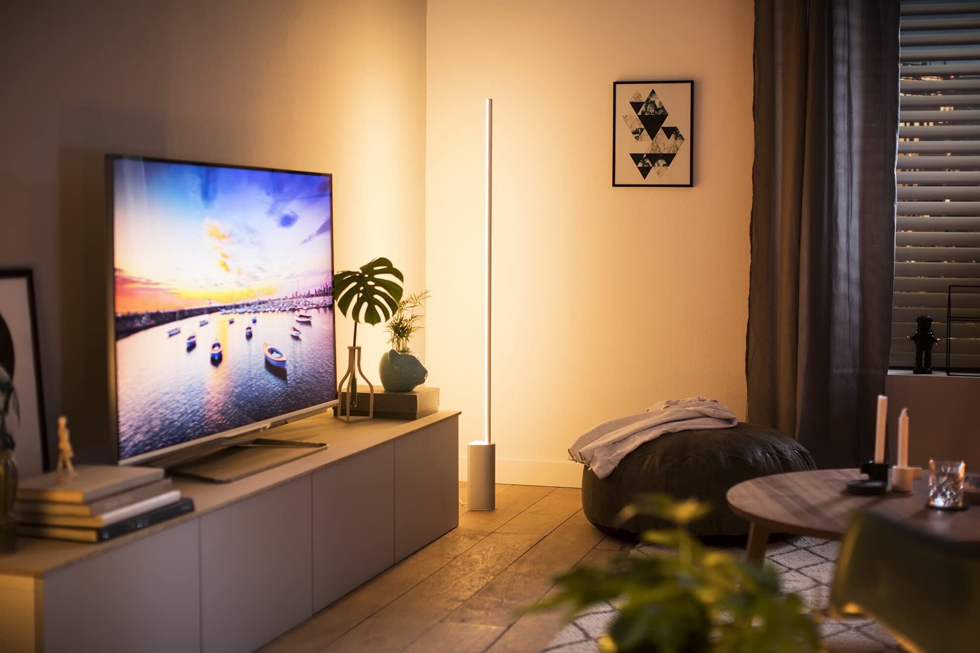 philips-hue-white-color-ambiance-signe-led-stehleuchte-2-550-lm-dimmbare-lichts- image 5