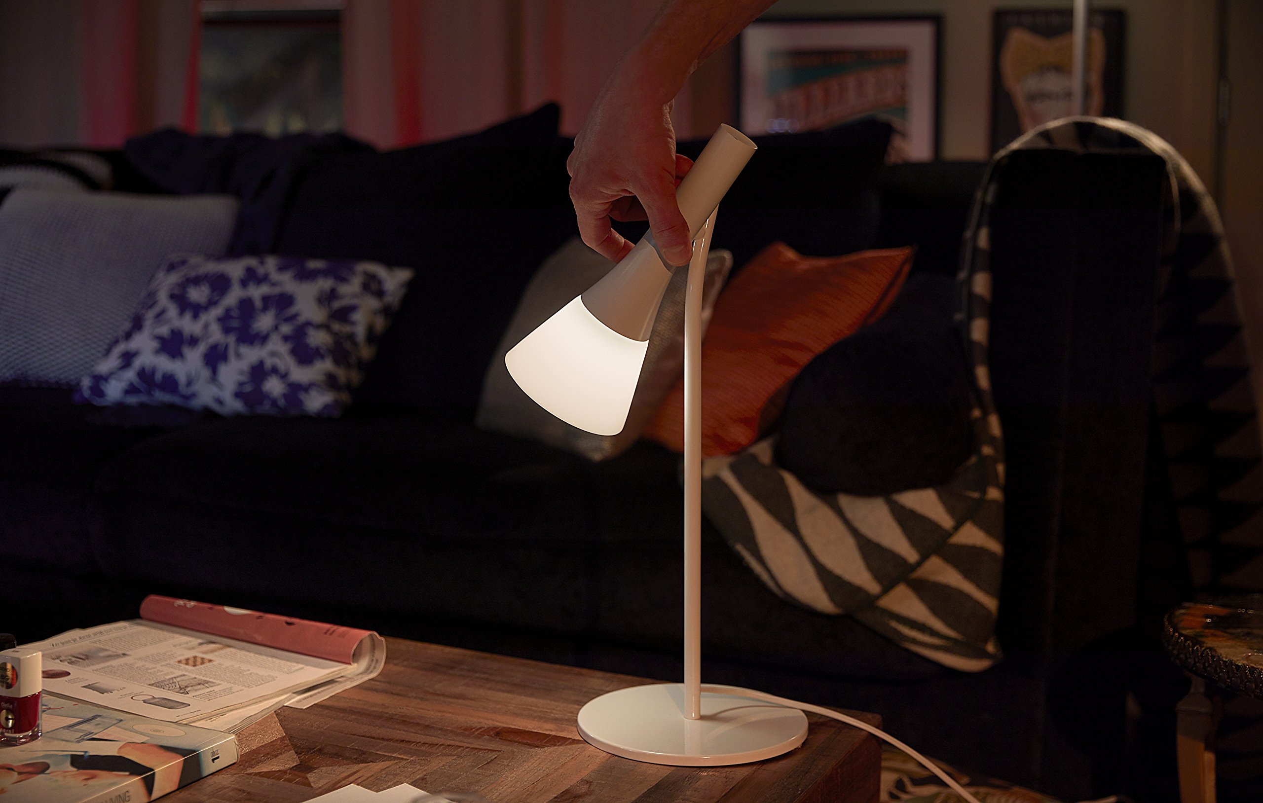 philips-hue-white-ambiance-explore-tischleuchte-wei-alle-wei-schattierungen-inkl image 5