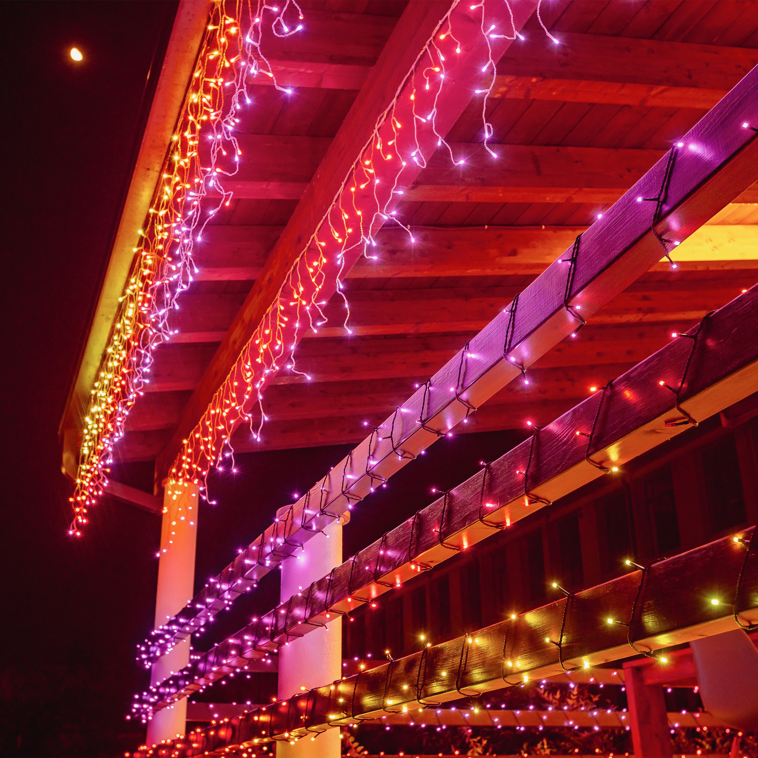 twinkly-icicle-multicolor-white-smart-led-lichtervorhang-au-en-geeignet-16m-farb image 3